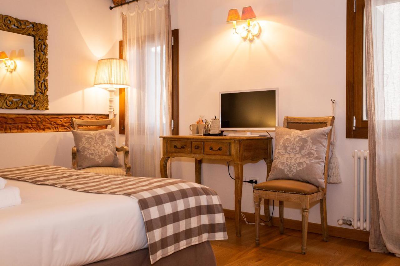 Bed and Breakfast Rigoletto Charm Венеция Экстерьер фото