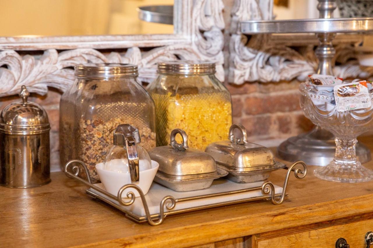 Bed and Breakfast Rigoletto Charm Венеция Экстерьер фото
