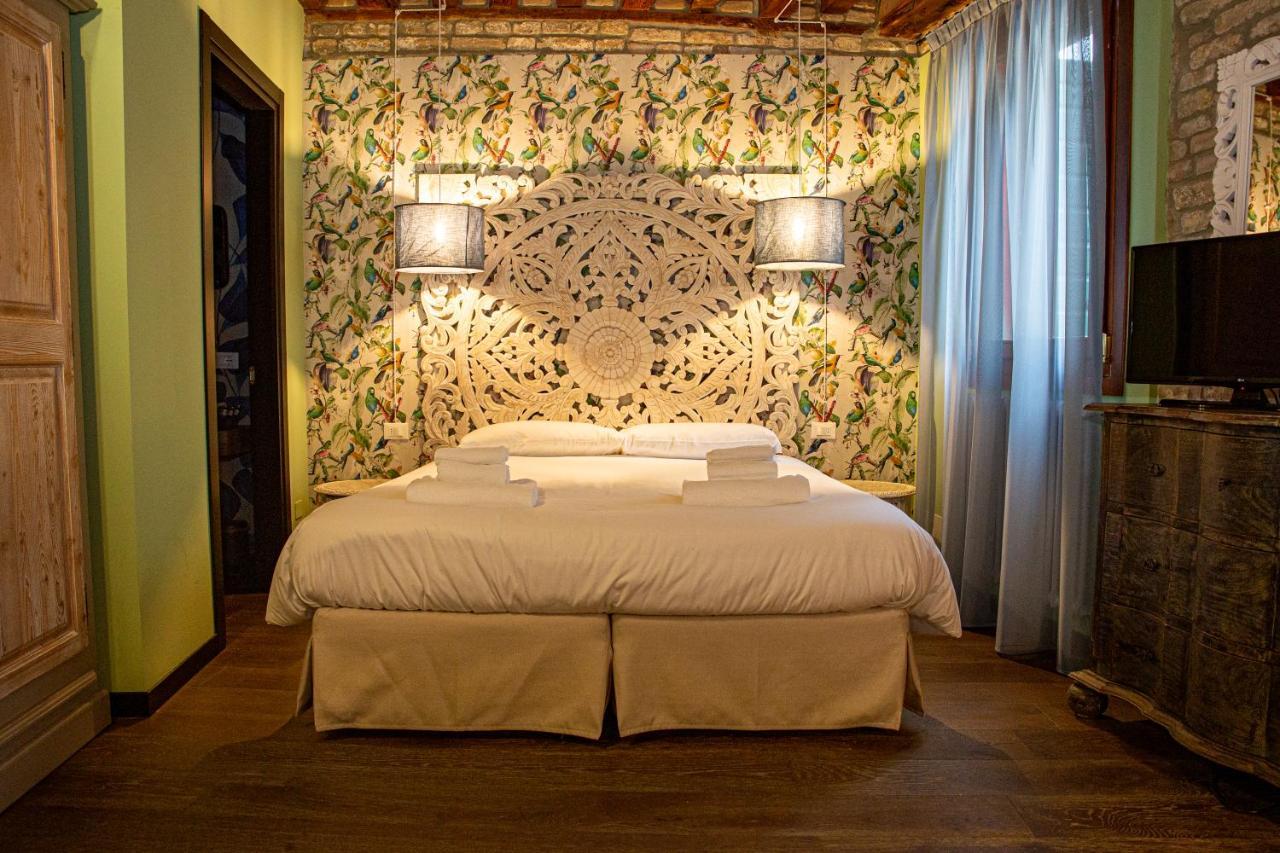 Bed and Breakfast Rigoletto Charm Венеция Экстерьер фото